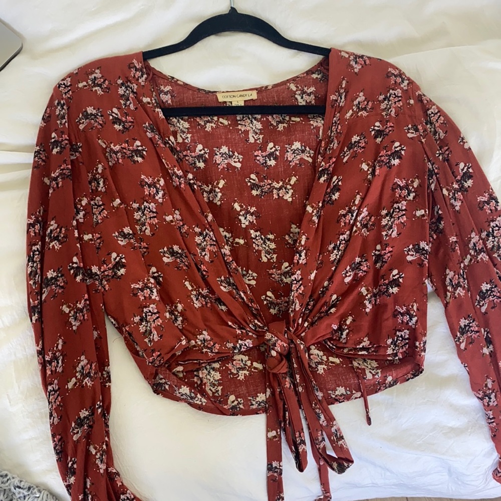 Front tie floral top
